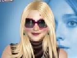 Play Dakota - fanning makeover now