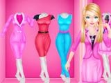 Jugar Doll career outfits challenge