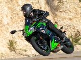 Jugar Kawasaki ninja 650 puzzle now